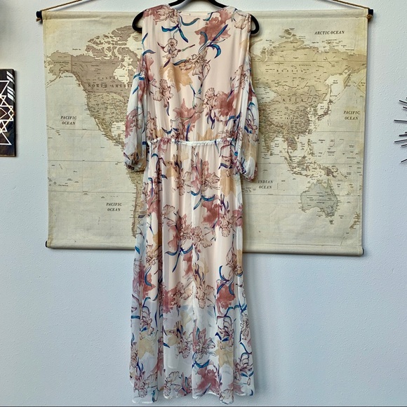 Labellum Hillary Scott cold shoulder floral dress - Picture 2 of 4